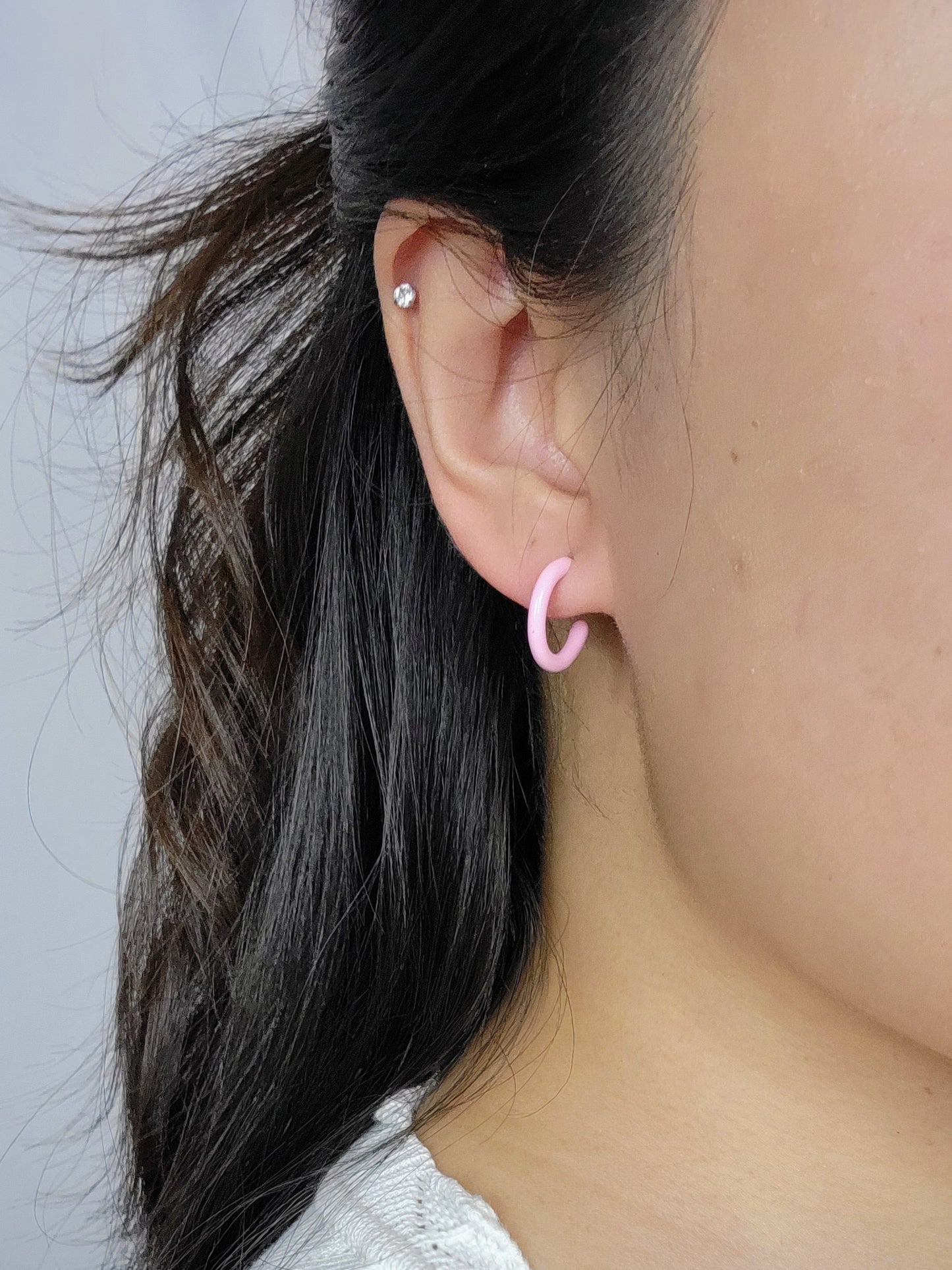 MINI HOOPS in Light Pink