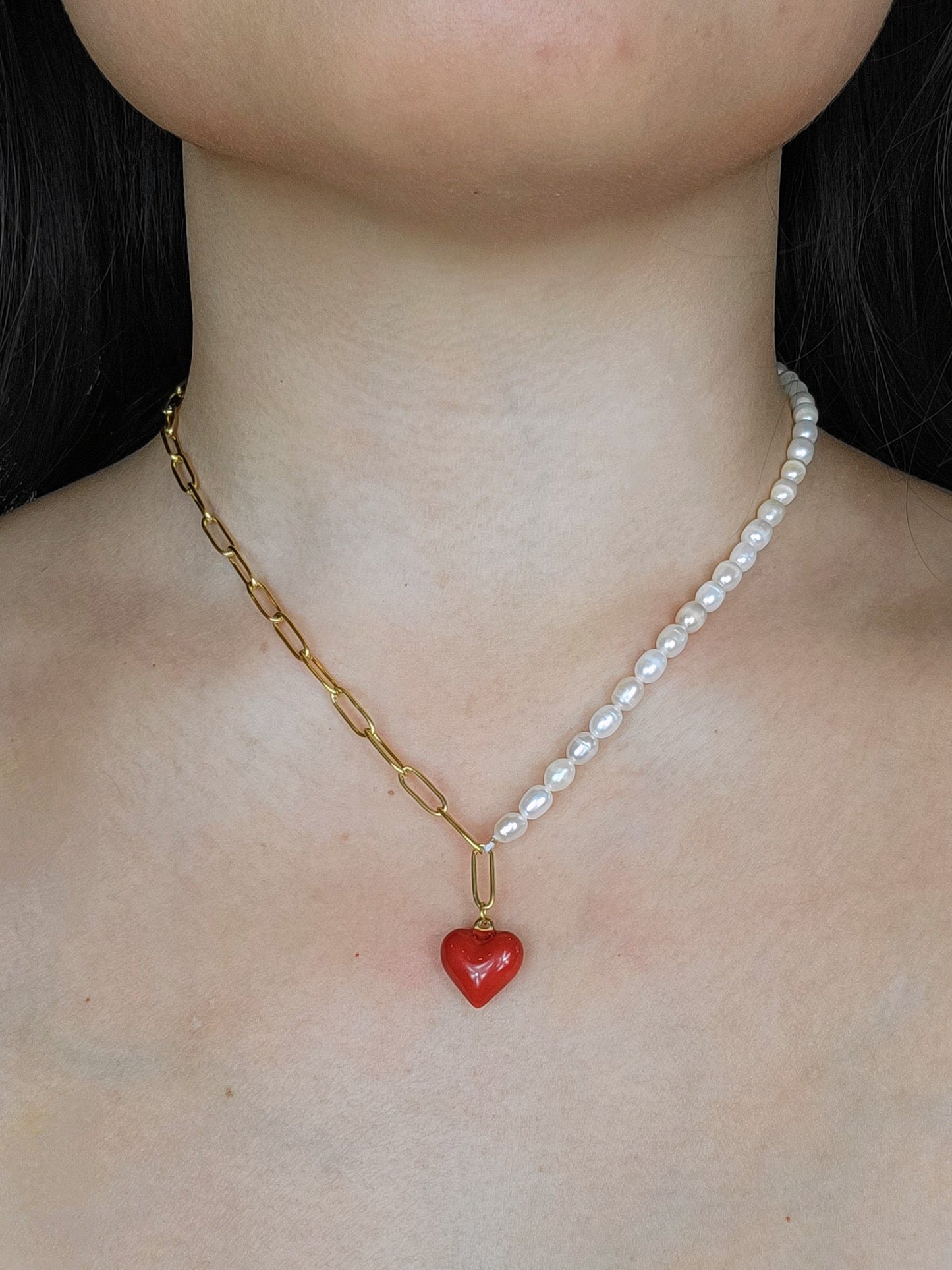 PLAYING HEART TO GET Necklace