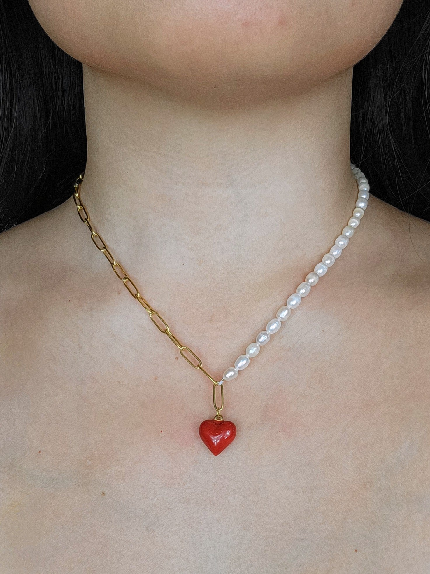 PLAYING HEART TO GET Necklace