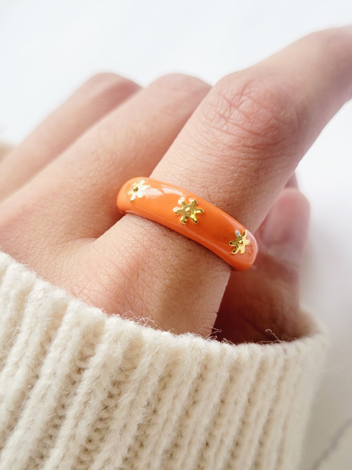 GOLD FLORALS in Orange