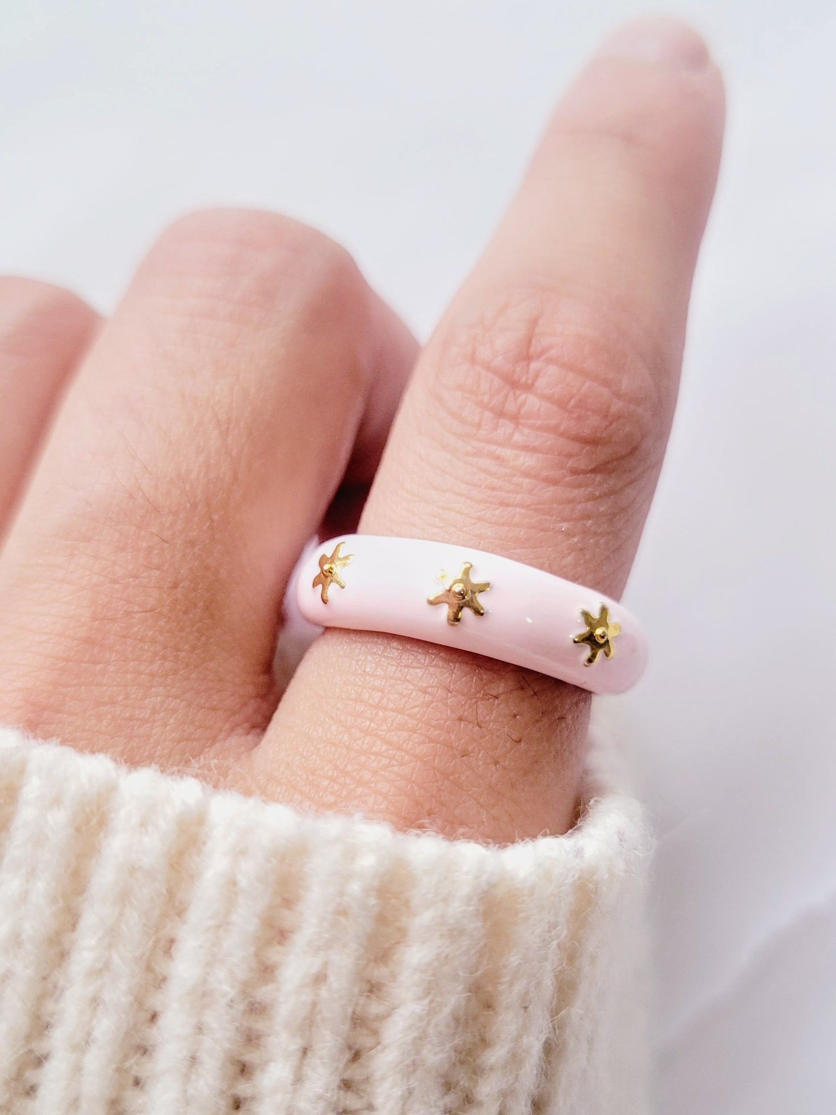 GOLD FLORALS in Pale Pink