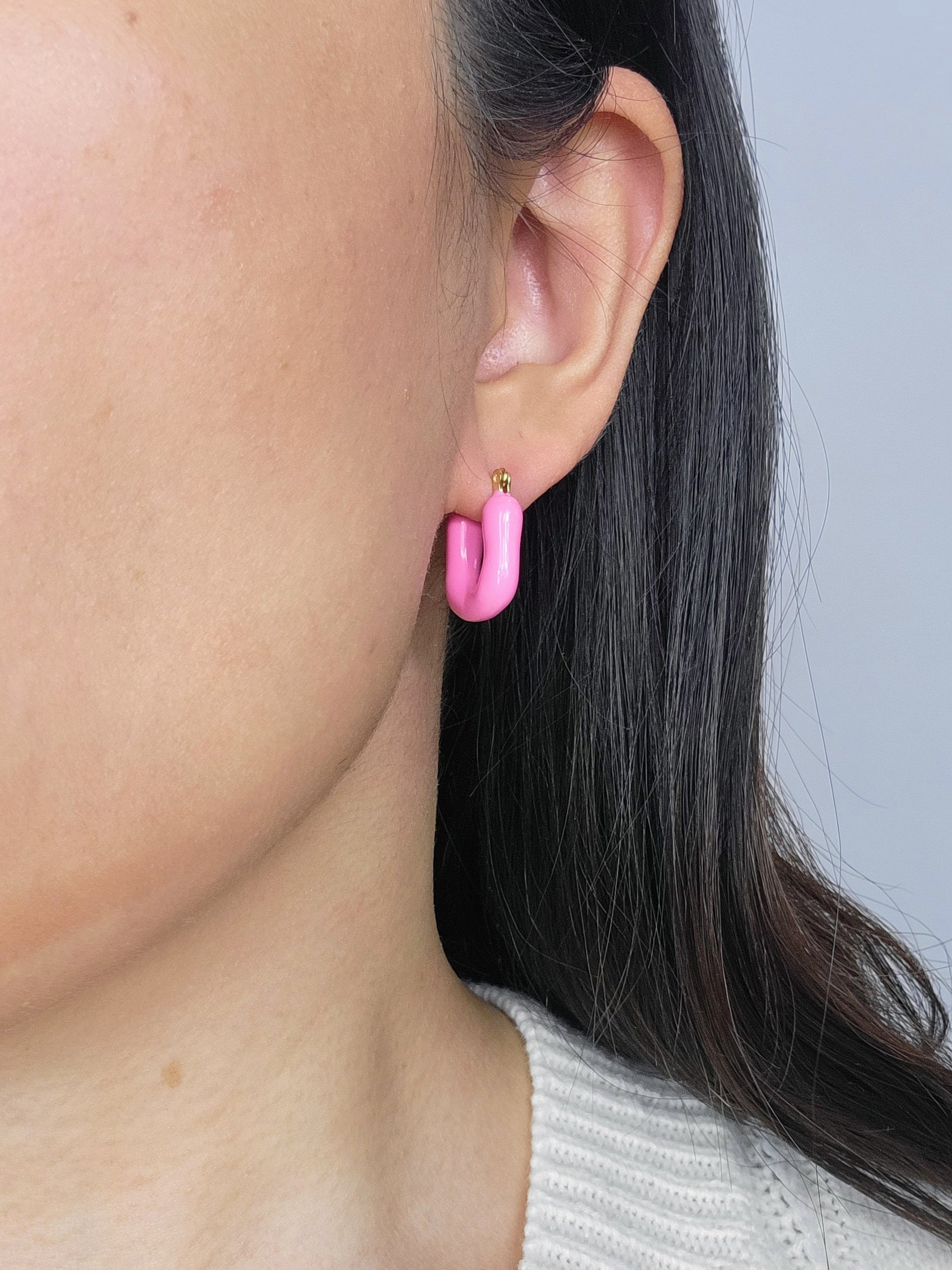 PUFFER EARRINGS in Pink