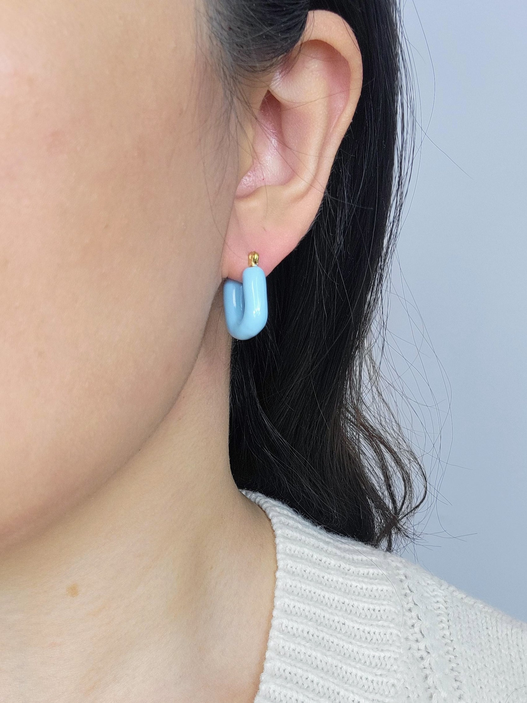 PUFFER EARRINGS in Blue