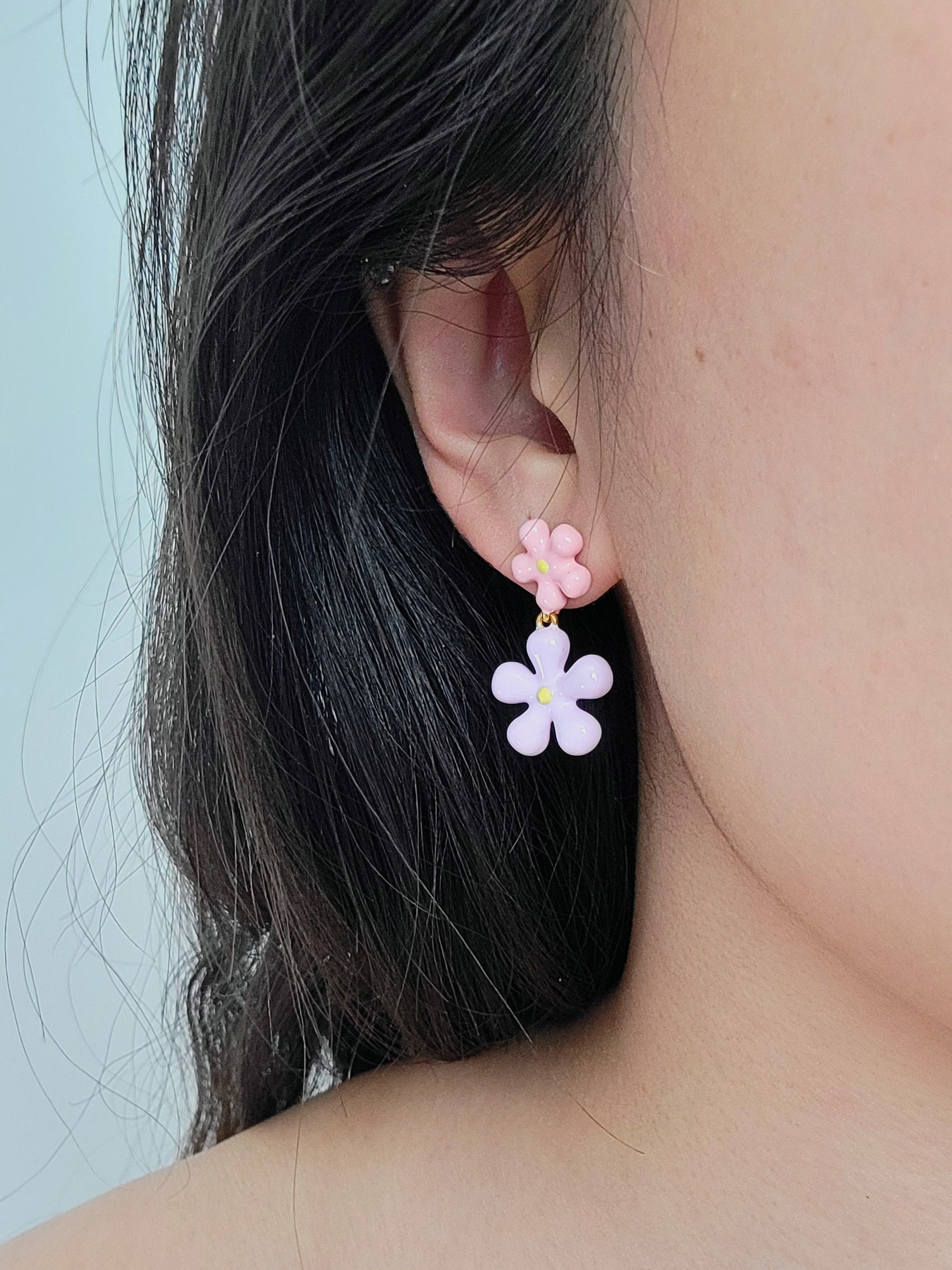 INVERTED FLOWERS in Pink & Purple