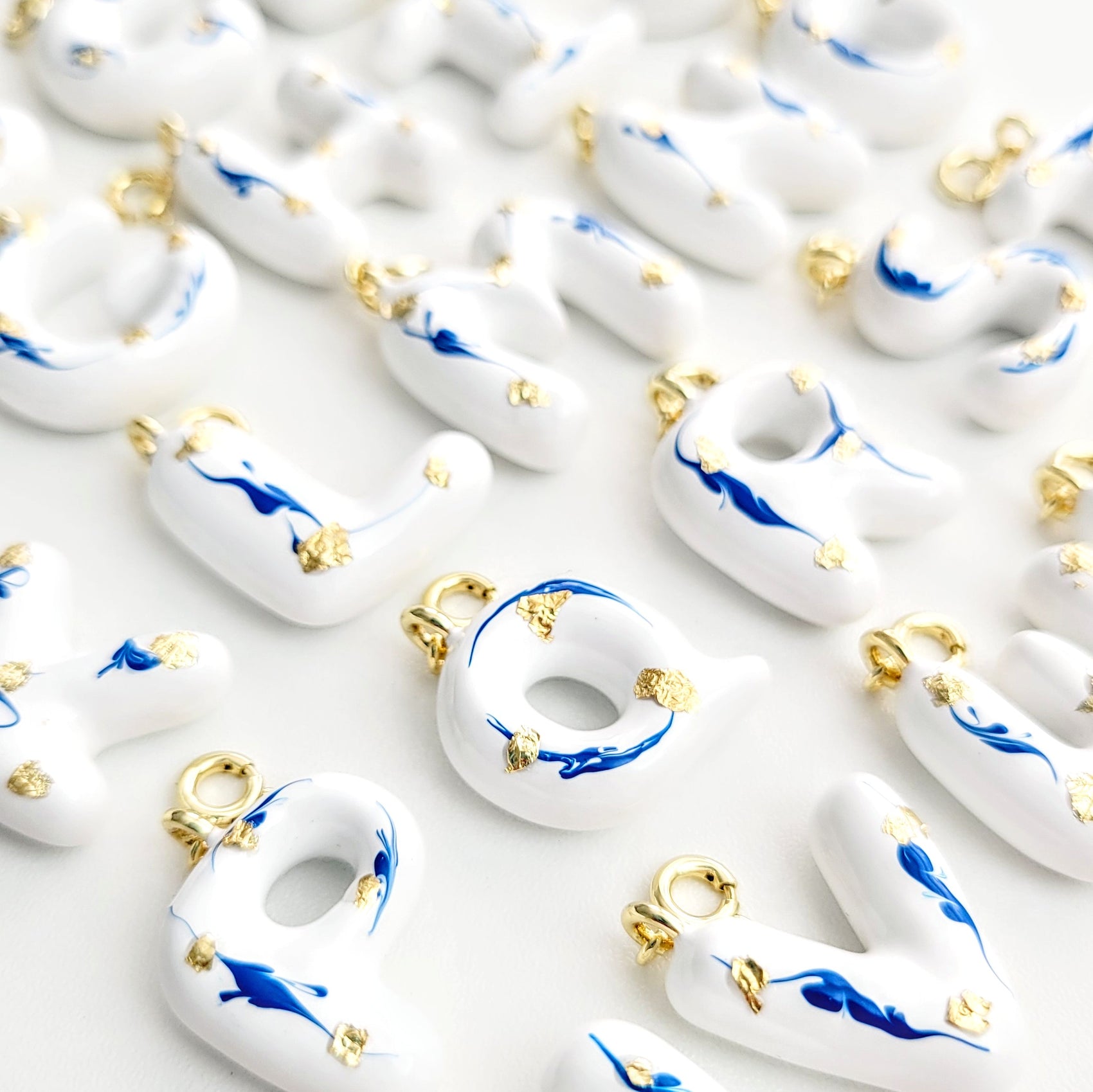 China Necklace (Gold/Silver)