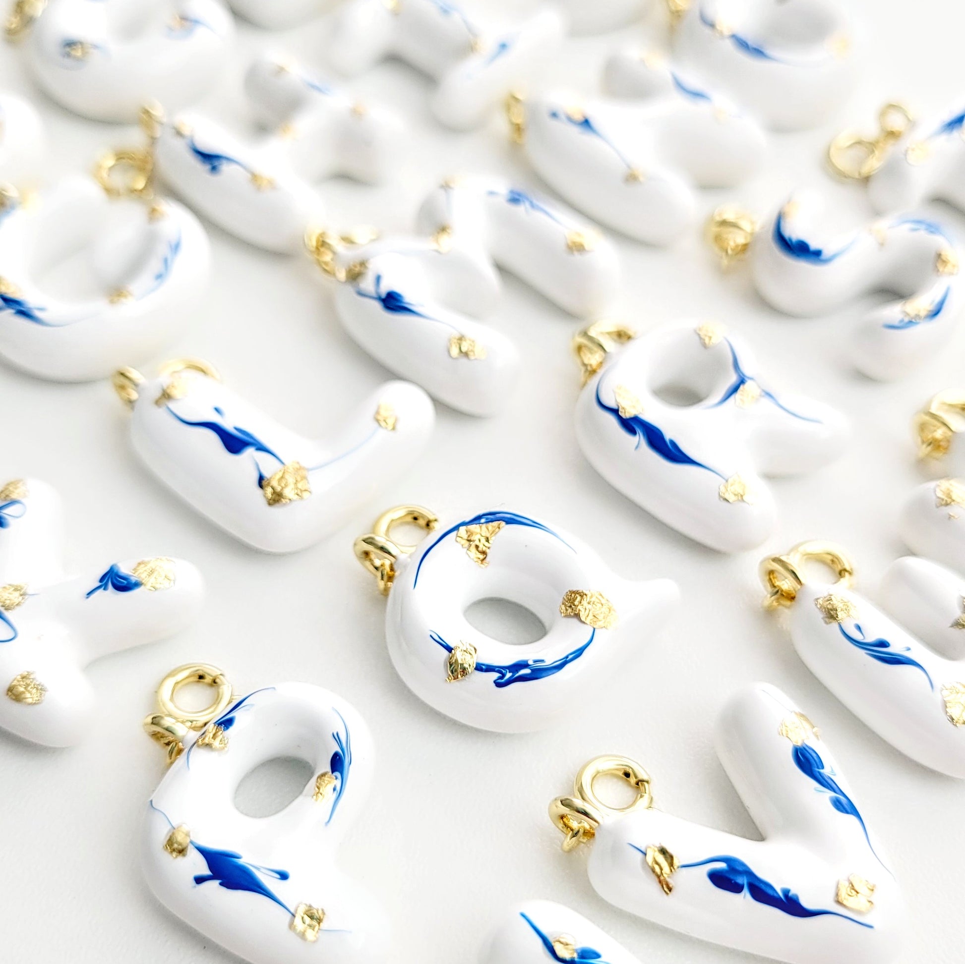 China Necklace (Gold/Silver)