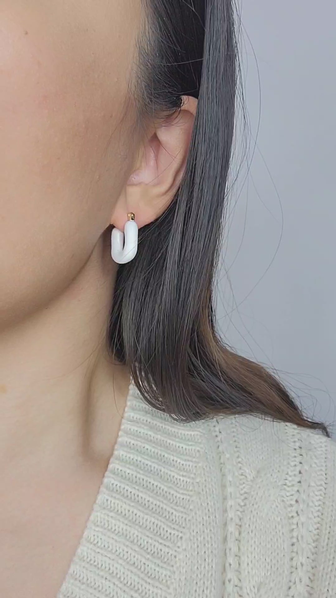 PUFFER EARRINGS in White