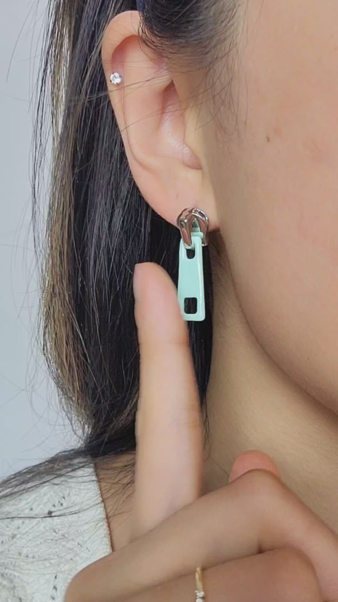 ZIP IT in Aquamarine