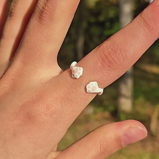 Paw Ring 3 (Pink Paw)