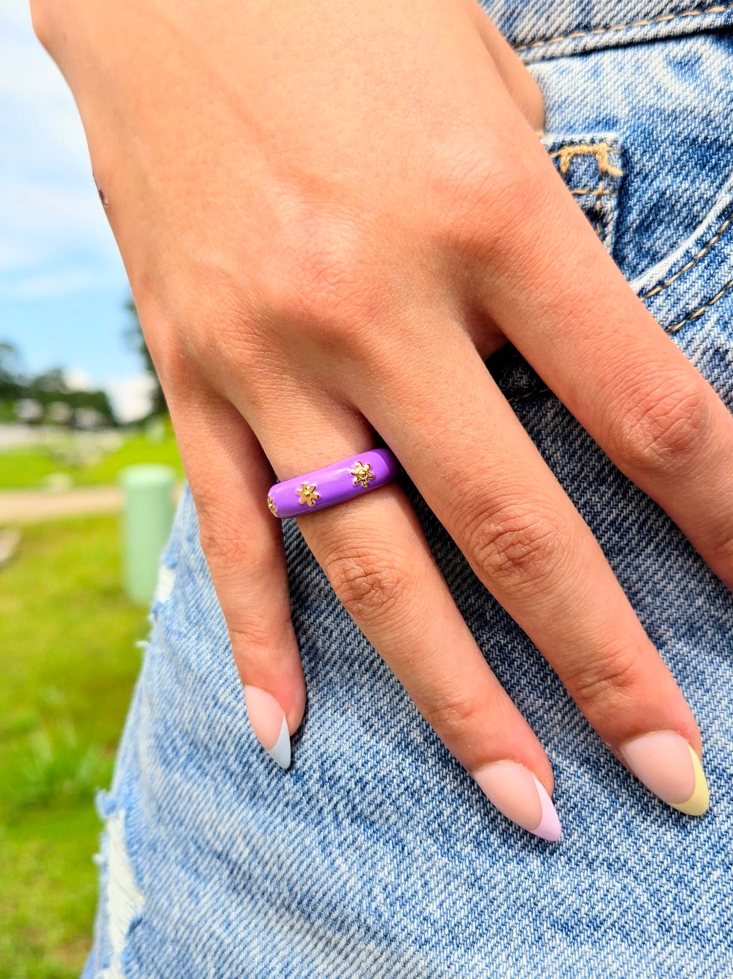 Gold Floral Ring 3 (Purple)