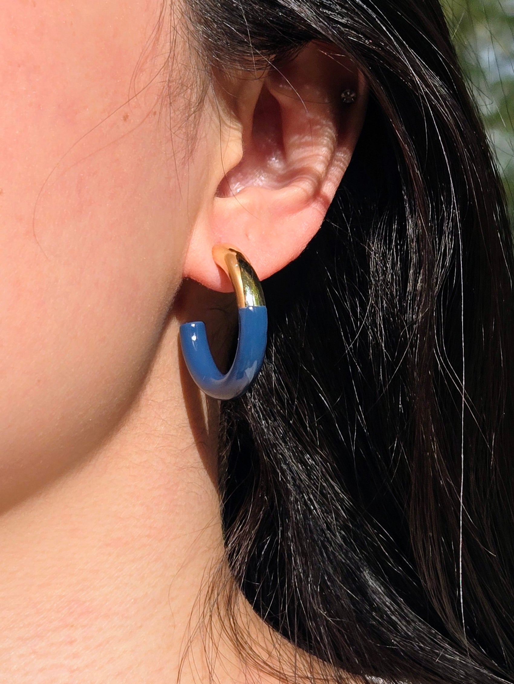 TWO TONED HOOPS in Golden Navy